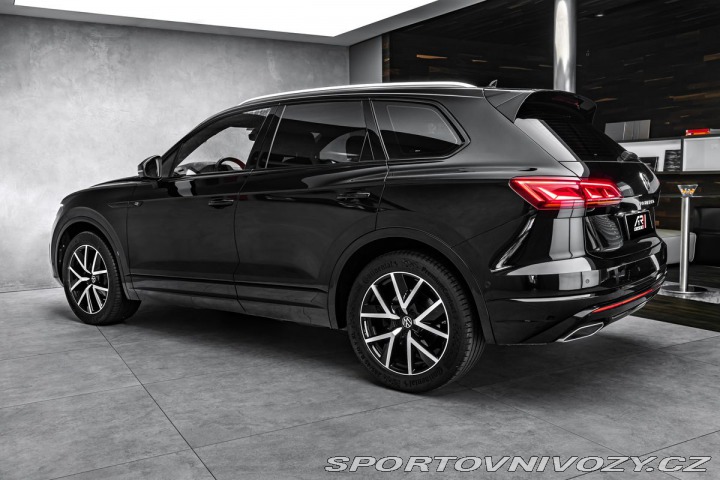 Volkswagen Ostatní modely Touareg R-line 4M Vzduch IQ Ergo 2022