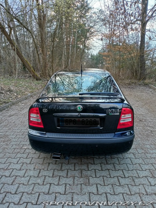 Škoda Octavia RS Sedan 2003