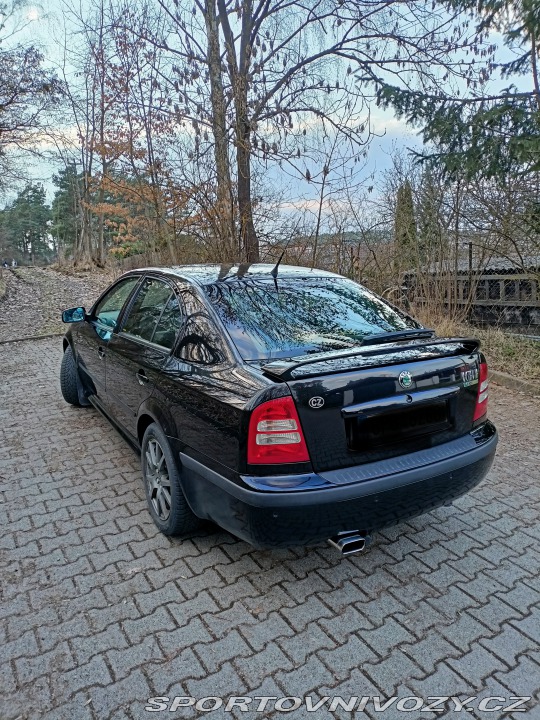 Škoda Octavia RS Sedan 2003