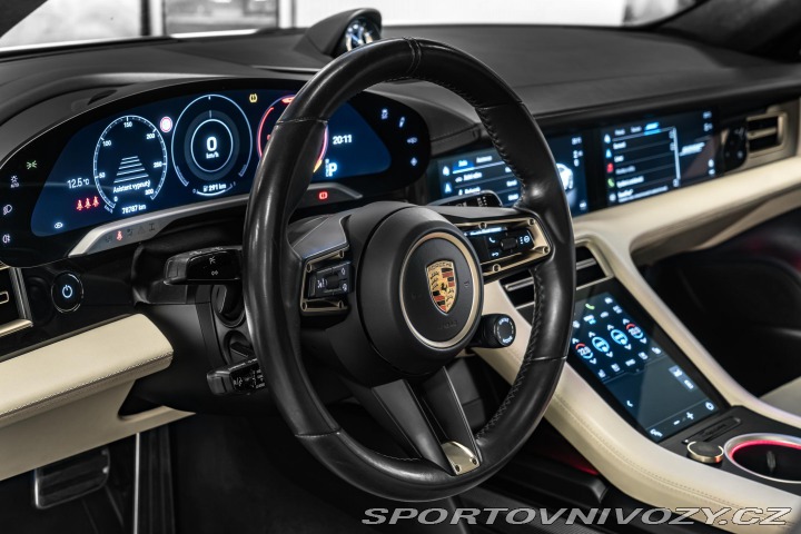Porsche Taycan Turbo S PDCC/PCCB/360/PAN 2020