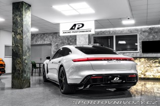 Porsche Taycan Turbo S PDCC/PCCB/360/PAN 2020