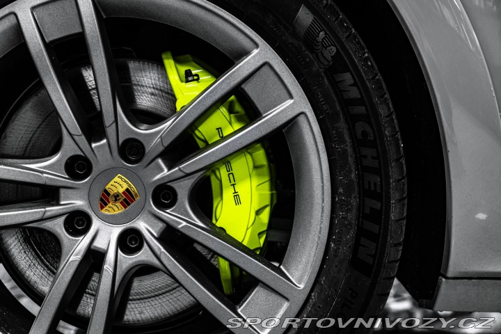 Porsche Cayenne E-Hybrid Coupe CHRONO/TV/ 2025