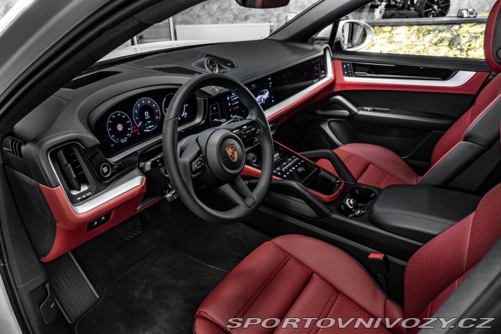 Porsche Cayenne E-Hybrid Coupe CHRONO/TV/ 2025