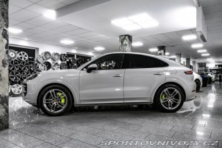 Porsche Cayenne E-Hybrid Coupe CHRONO/TV/ 2025