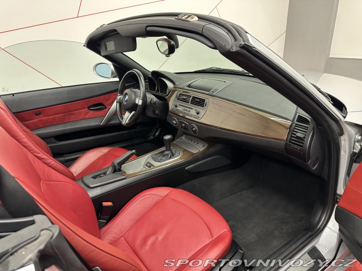 BMW Z4 2.2 HardTop*NAVI*KŮŽE*KOM 2004