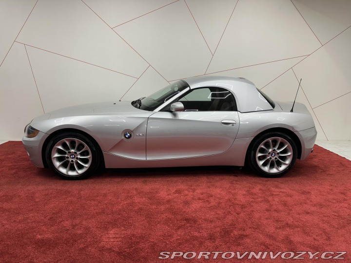 BMW Z4 2.2 HardTop*NAVI*KŮŽE*KOM 2004
