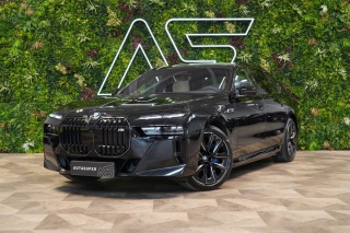 BMW 7 M760e*GRAN LUSSO*B&W*
