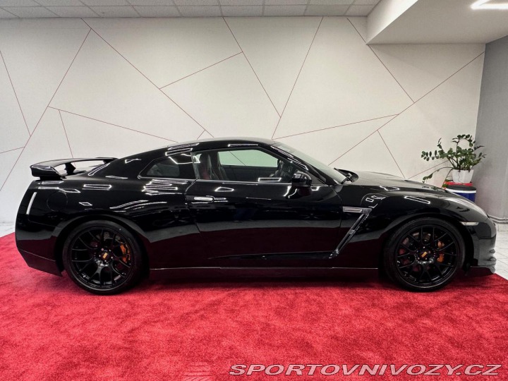 Nissan GT-R TOP*ORIGINALNI STAV*ČR*DP 2010