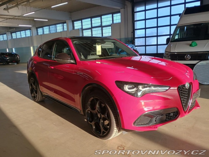 Alfa Romeo Stelvio 2.0 Turbo 16V 206kW Veloc 2024