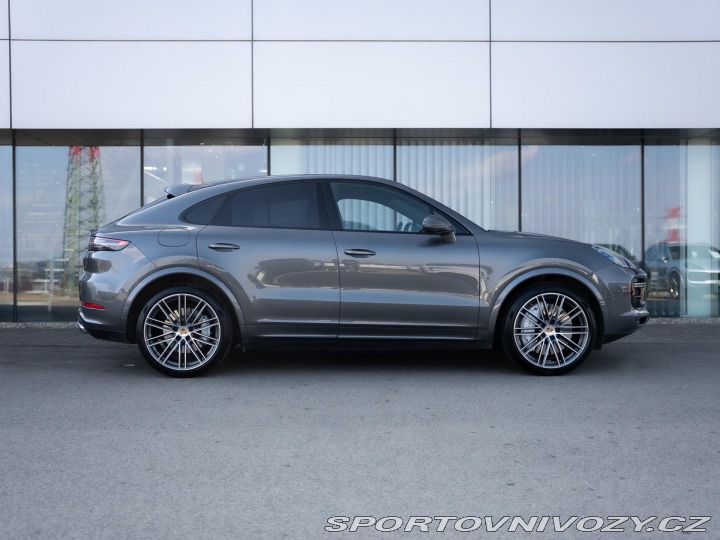 Porsche Cayenne Turbo 2019