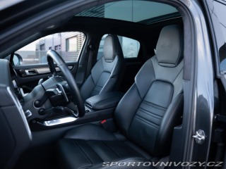 Porsche Cayenne Turbo 2019