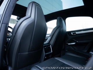 Porsche Cayenne Turbo 2019