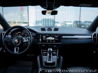 Porsche Cayenne Turbo 2019