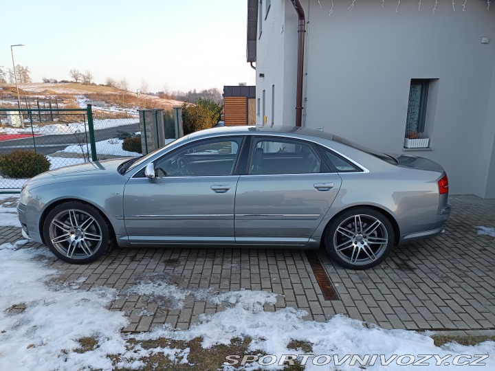 Audi S8 2008