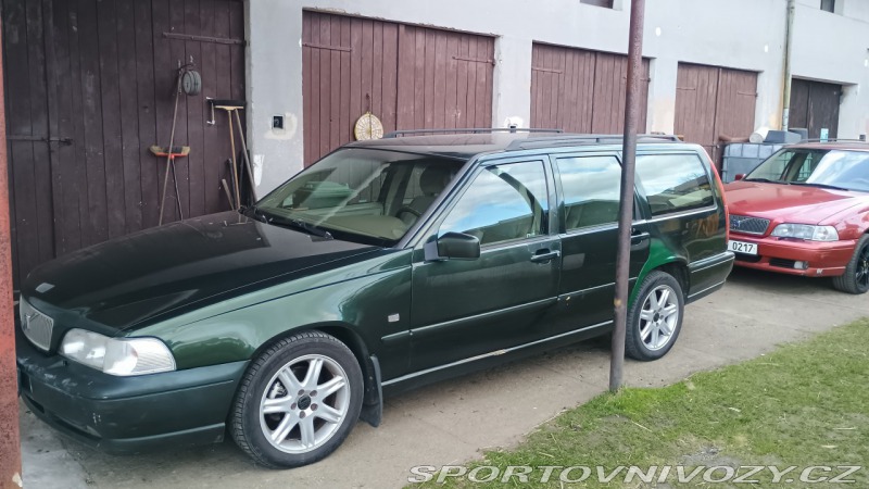 Volvo V70 2.4T