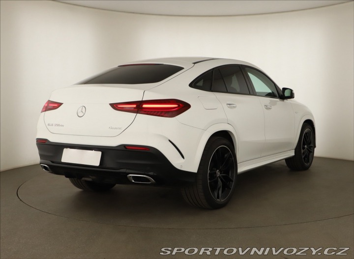 Mercedes-Benz Ostatní modely GLE Coupe AMG 350 de 4MATIC 2025