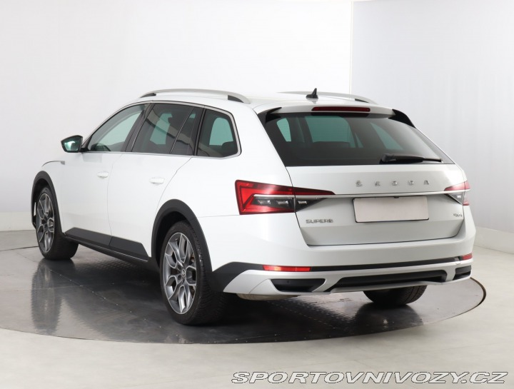 Škoda Superb Scout 2.0 TSI 2020