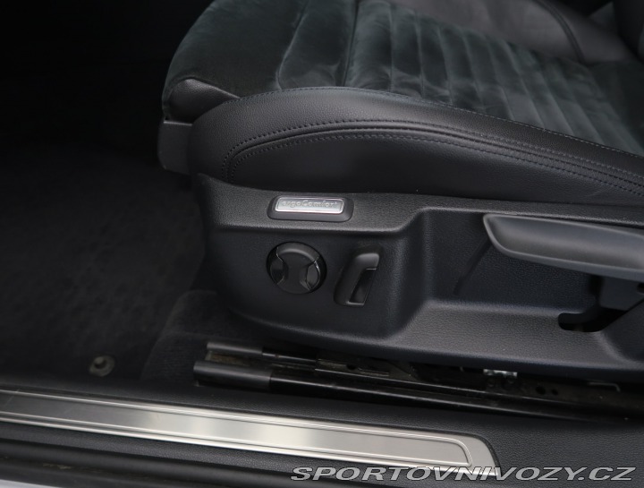 Volkswagen Ostatní modely Passat Highline 2.0 BiTDI 2015