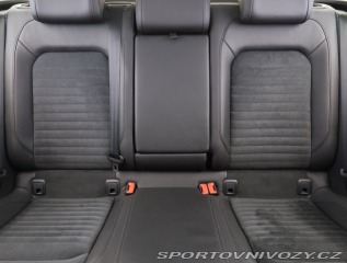Volkswagen Ostatní modely Passat Highline 2.0 BiTDI 2015