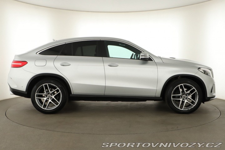 Mercedes-Benz Ostatní modely GLE Coupe AMG line 350 d 4MATIC 2020