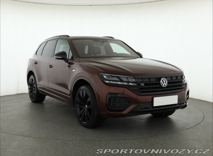 Volkswagen Ostatní modely Touareg R 3.0 TDI 2021