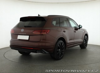 Volkswagen Ostatní modely Touareg R 3.0 TDI 2021