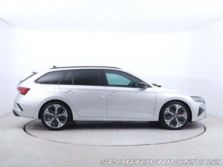 Škoda Octavia RS RS RS 2.0 TSI 2024