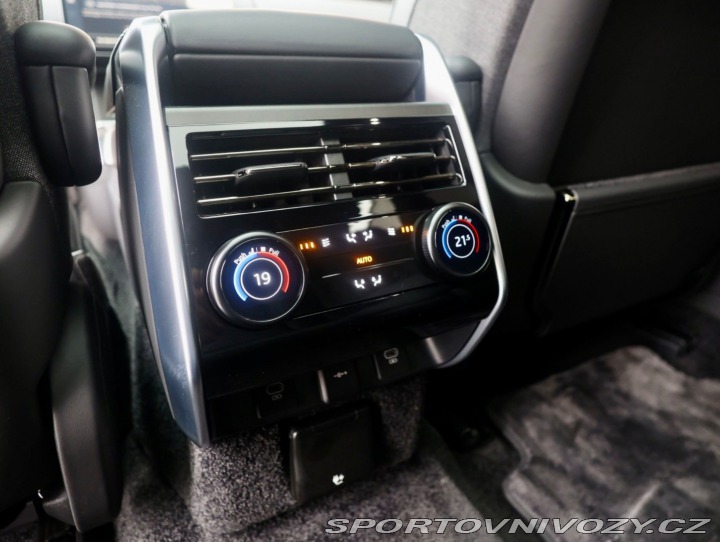 Ostatní značky Ostatní modely Land Rover Range Rover  P550e SV | Panoráma - Ťa 2024