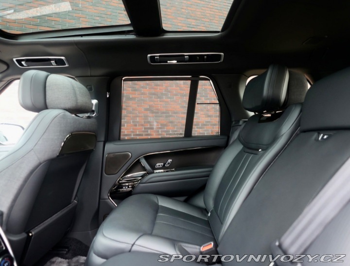 Ostatní značky Ostatní modely Land Rover Range Rover  P550e SV | Panoráma - Ťa 2024