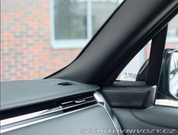 Ostatní značky Ostatní modely Land Rover Range Rover  P550e SV | Panoráma - Ťa 2024