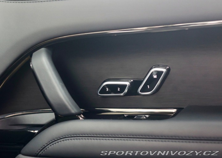 Ostatní značky Ostatní modely Land Rover Range Rover  P550e SV | Panoráma - Ťa 2024