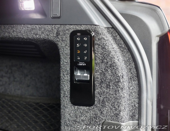 Ostatní značky Ostatní modely Land Rover Range Rover  P550e SV | Panoráma - Ťa 2024
