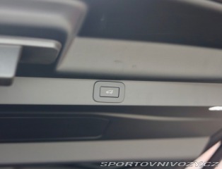 Ostatní značky Ostatní modely Land Rover Range Rover P550e SV | Panoráma - Ťa 2024