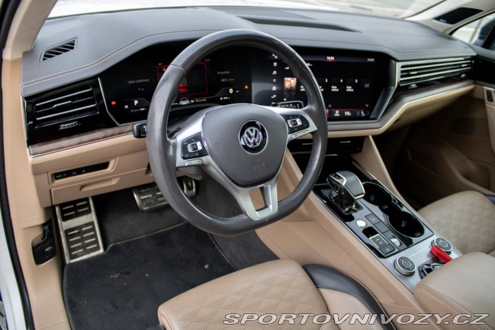 Volkswagen Ostatní modely Touareg  4.0 V8 TDI R-Line 4Motio 2019
