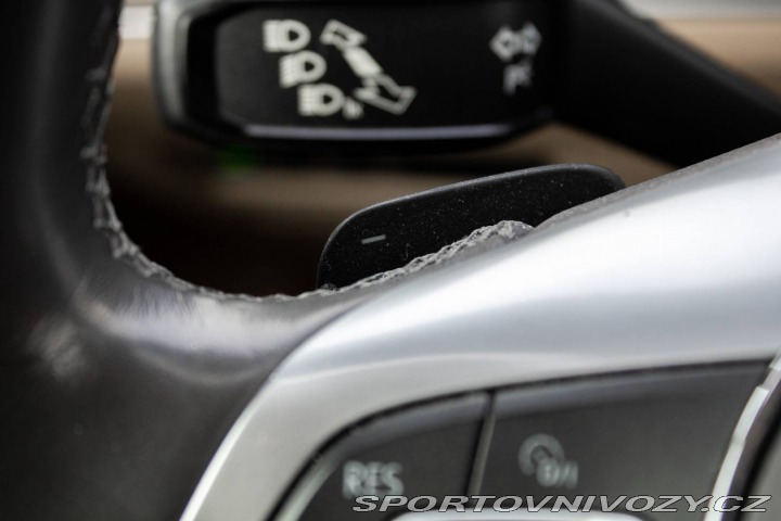 Volkswagen Ostatní modely Touareg  4.0 V8 TDI R-Line 4Motio 2019