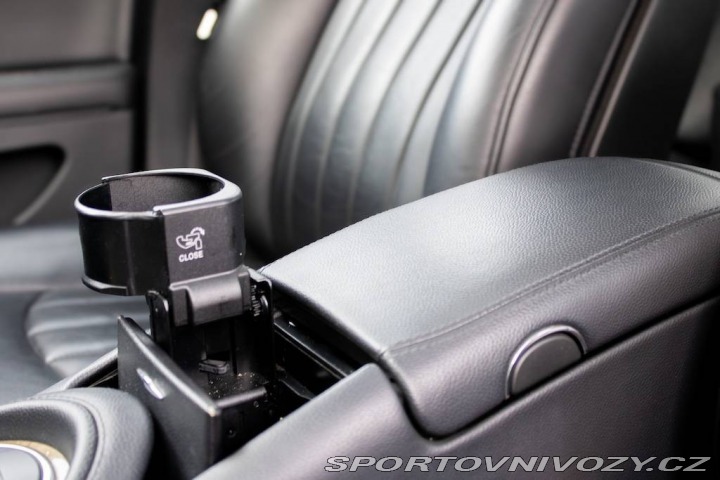 Mercedes-Benz CLS Kupé 350D /AJ NA SPLÁTKY 2010