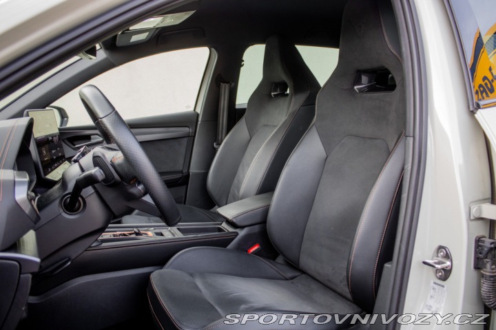 Cupra Leon 1.5 eTSI mHEV DSG / AJ N 2024