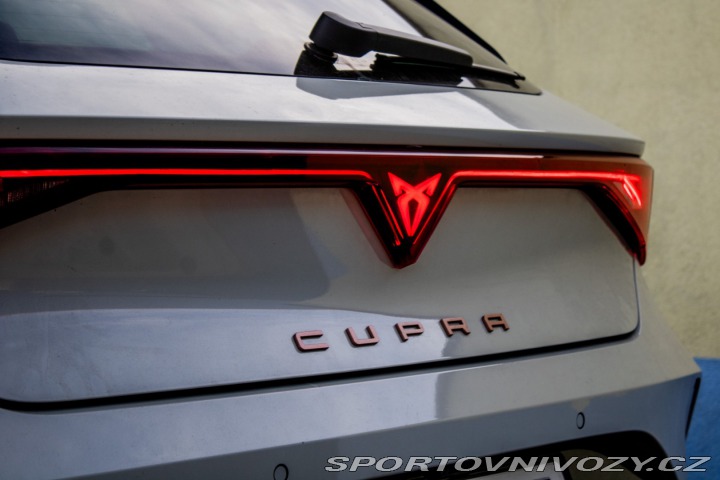 Cupra Leon 1.5 eTSI mHEV DSG / AJ N 2024