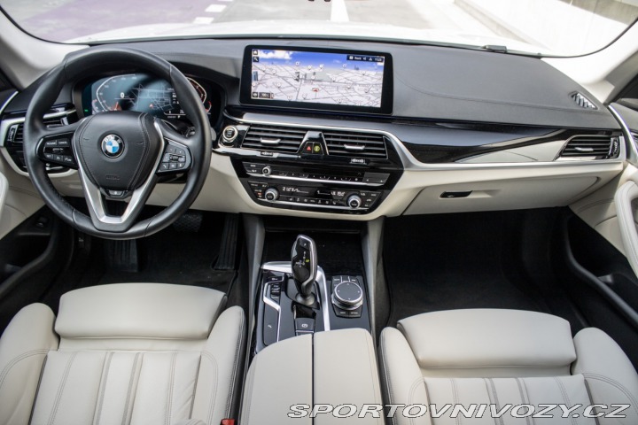 BMW 5 Touring 530d mHEV xDrive 2023