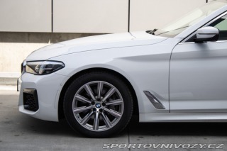 BMW 5 Touring 530d mHEV xDrive 2023