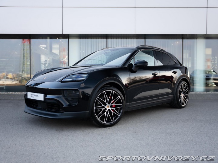 Porsche Macan 4S Electric 2024