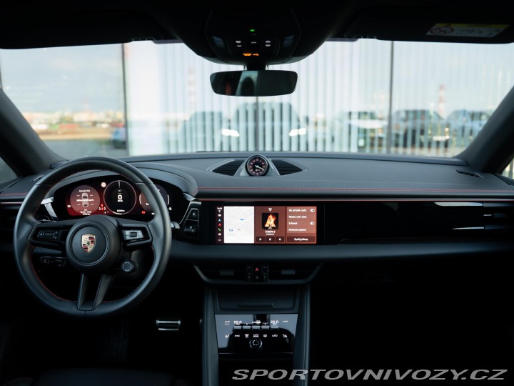 Porsche Macan 4S Electric 2024