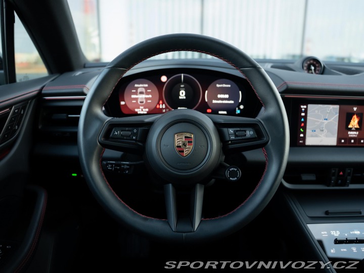 Porsche Macan 4S Electric 2024