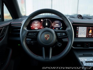 Porsche Macan 4S Electric 2024