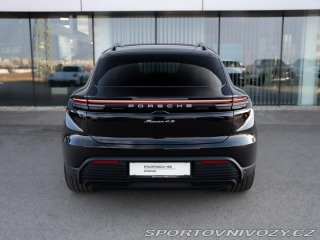 Porsche Macan 4S Electric 2024