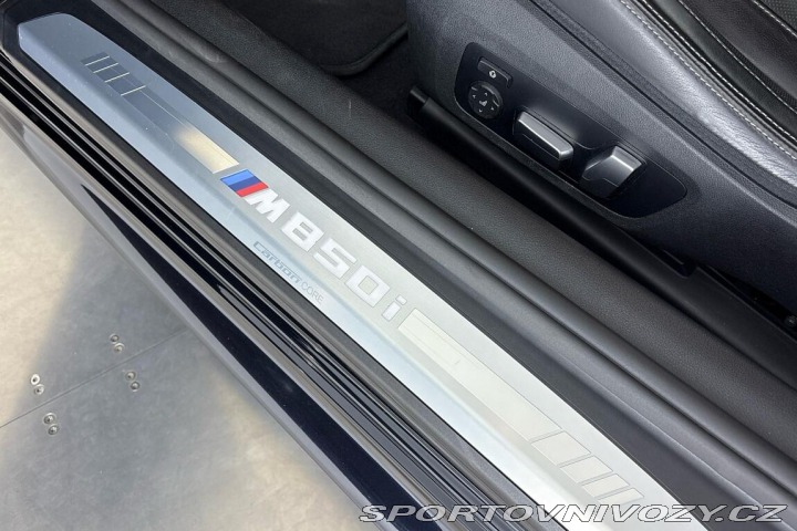 BMW 8 M850i xDrive 2023