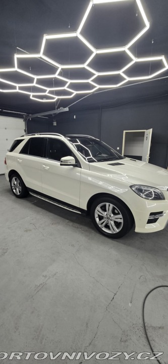 Mercedes-Benz Ostatní modely ML 350 BlueTec 4Matic 2013