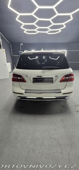Mercedes-Benz Ostatní modely ML 350 BlueTec 4Matic 2013