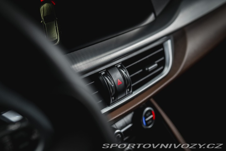 Alfa Romeo Stelvio 2.0 GME 280k Super AWD AT 2018