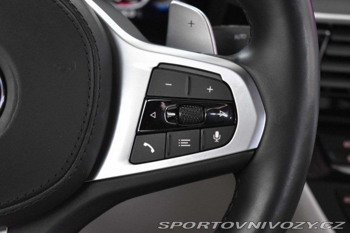BMW 5 540i REZERVACE 2021